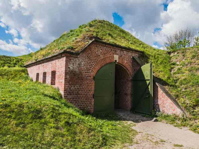 Wohnen im Bunker: Frau zieht in unterirdisches Haus