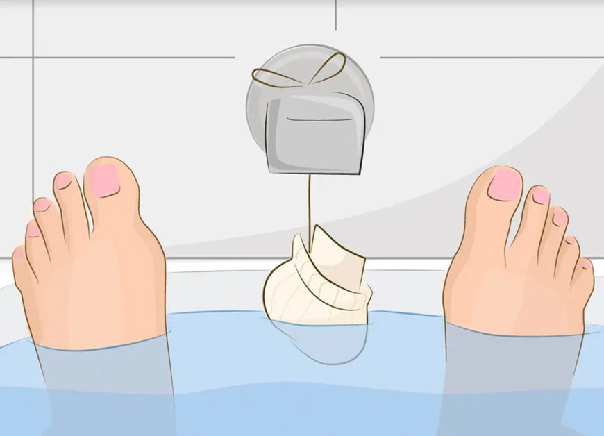 Grafik zeigt Füße, die sich in einer Badewanne abstützen.
