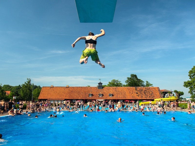 Wichtige Baderegeln, die Leben retten können.